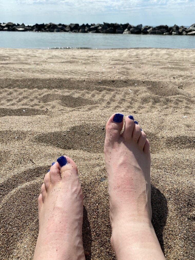 Feet by Farrah banner image