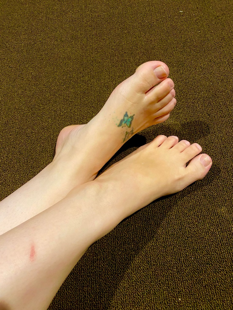 Feet_mumma banner image