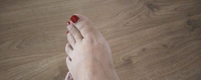 feet_princess_95 cover image