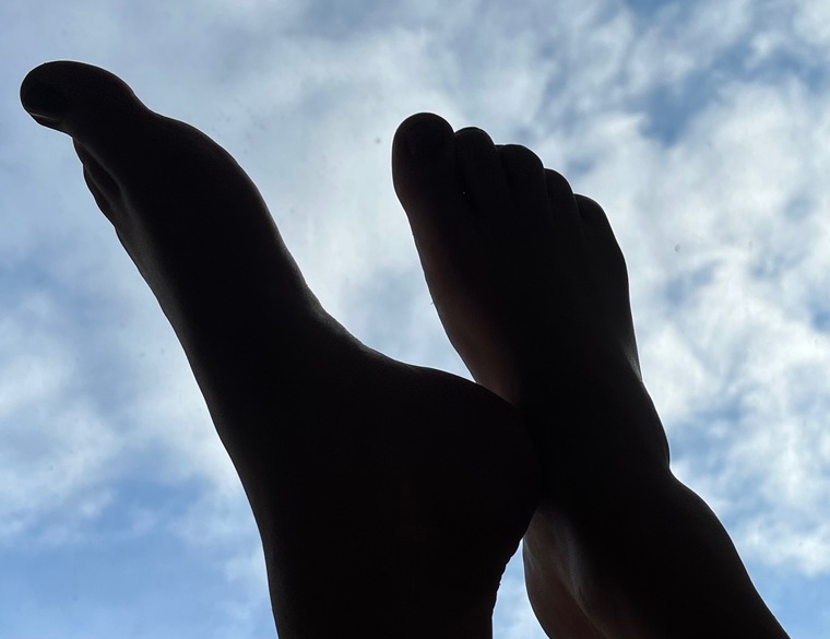 Feetadonna cover image