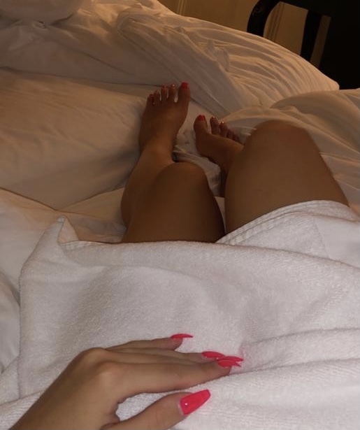 Onlyfeet π¦Άπ»π banner image