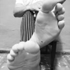feetBrunette avatar