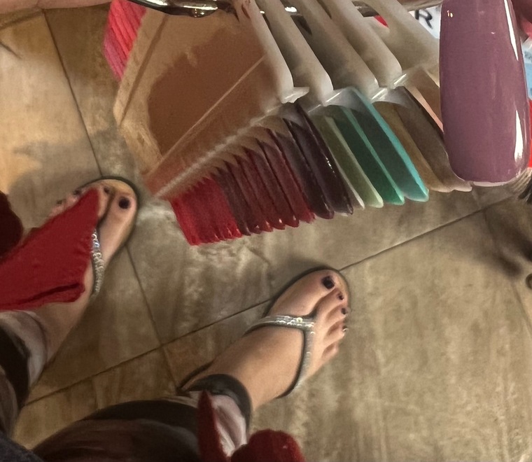 🦶🏼FeetforTreatz🦶🏼 banner image