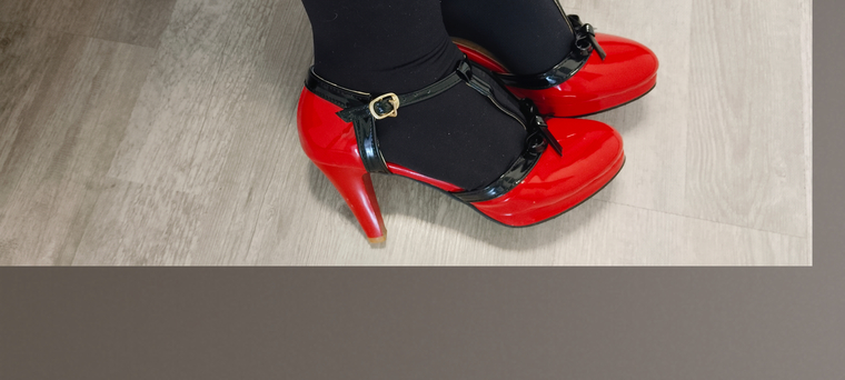 Leyla96 cover image