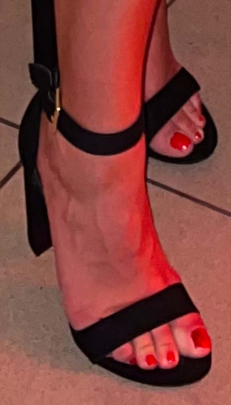 FeetGirlLizzy banner image