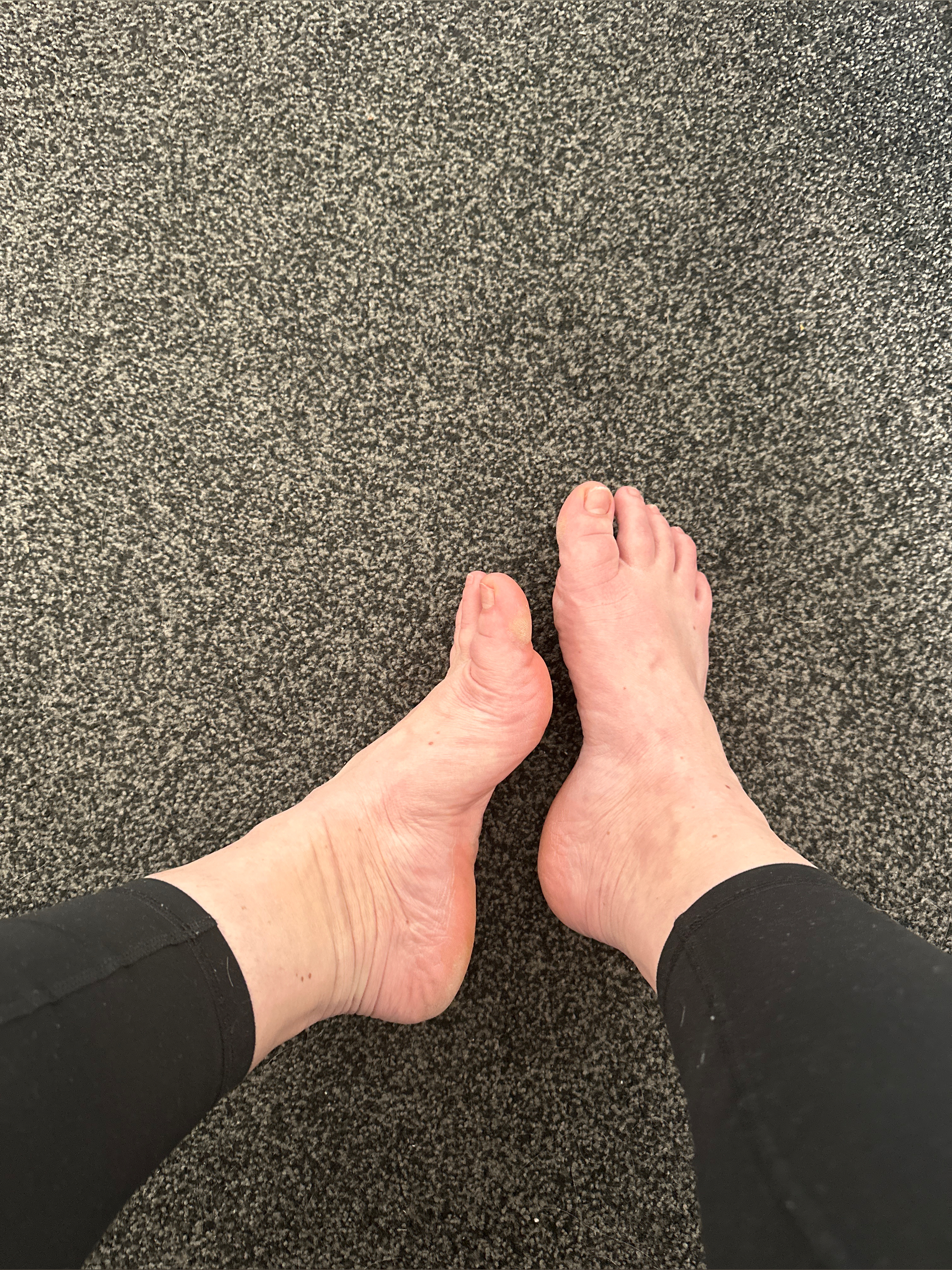 Feet goddess 🦶🏼❤️🦶🏼 banner image