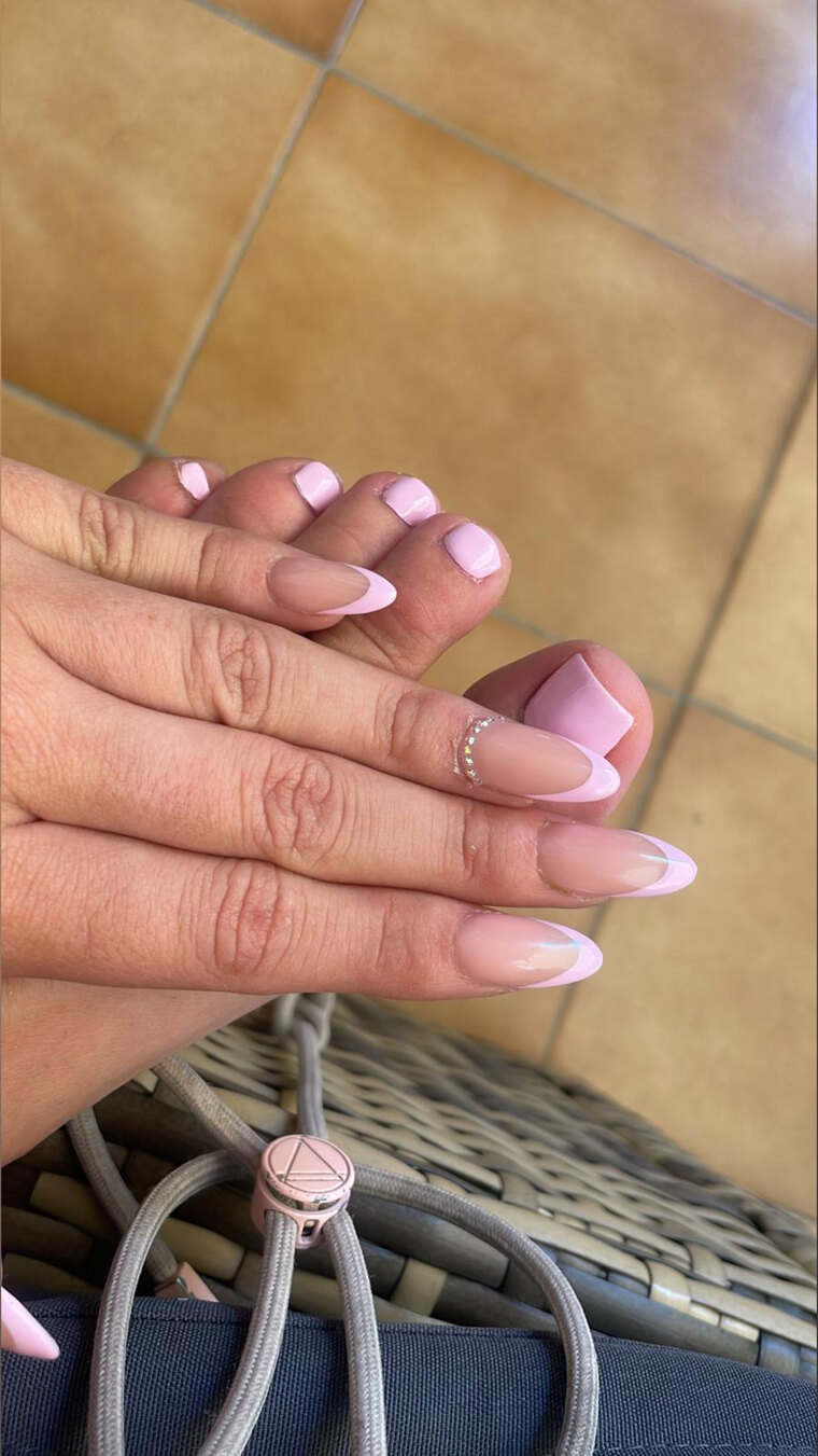 FeetKida cover image