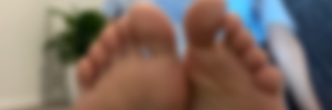 Feet Latinaa cover image