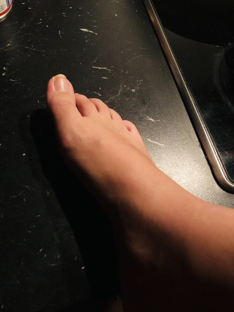 Feetlover cover image