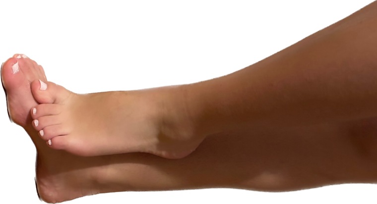 feetlovergirl cover image