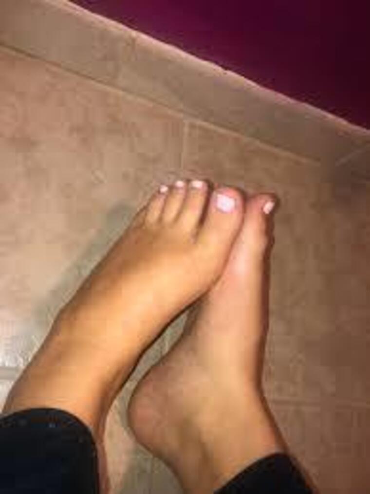 All the feet lover here cover image