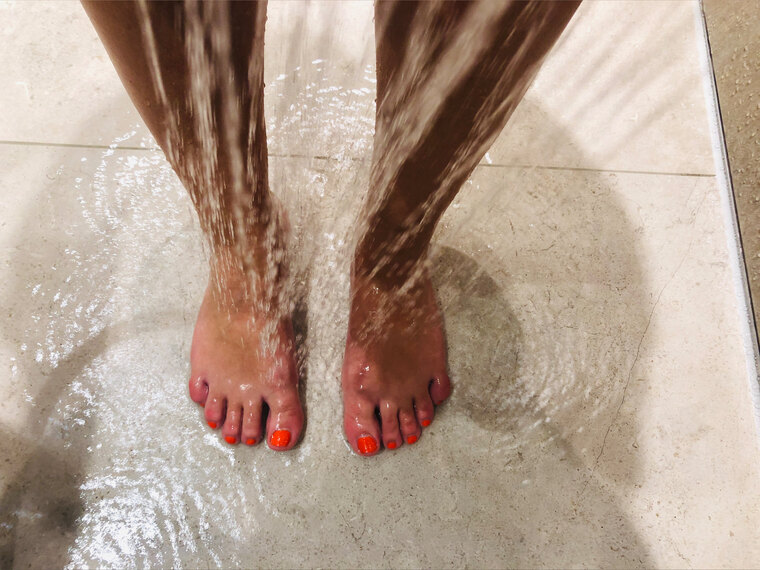 Feetlicious cover image