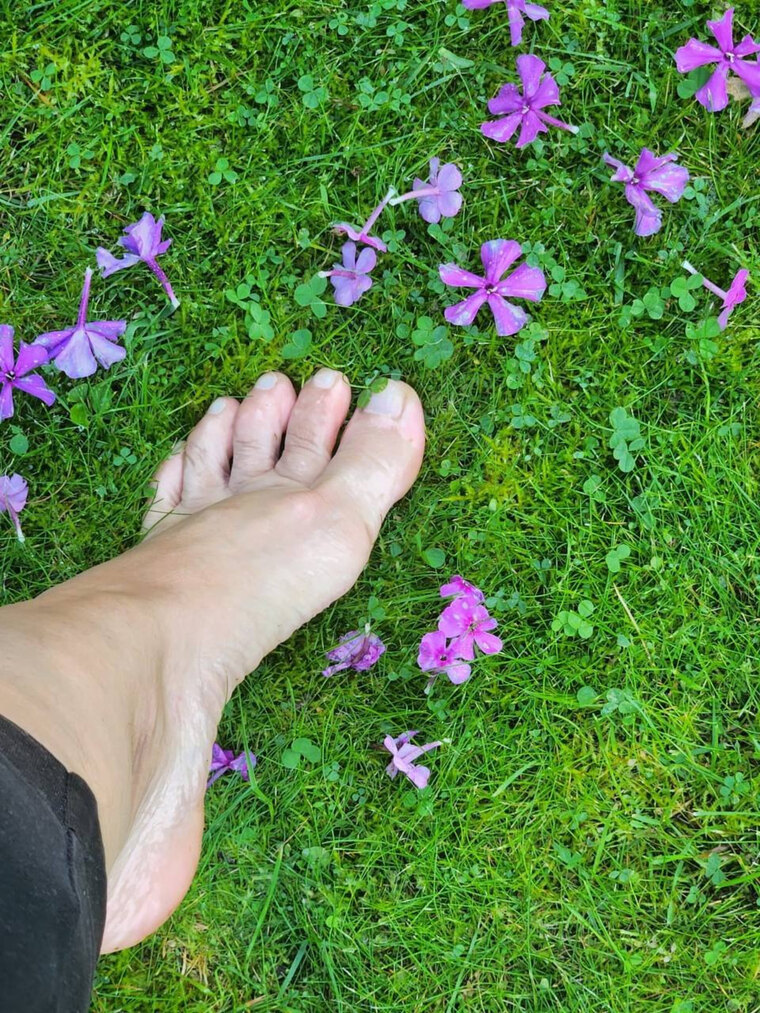 FeetWetFeet cover image