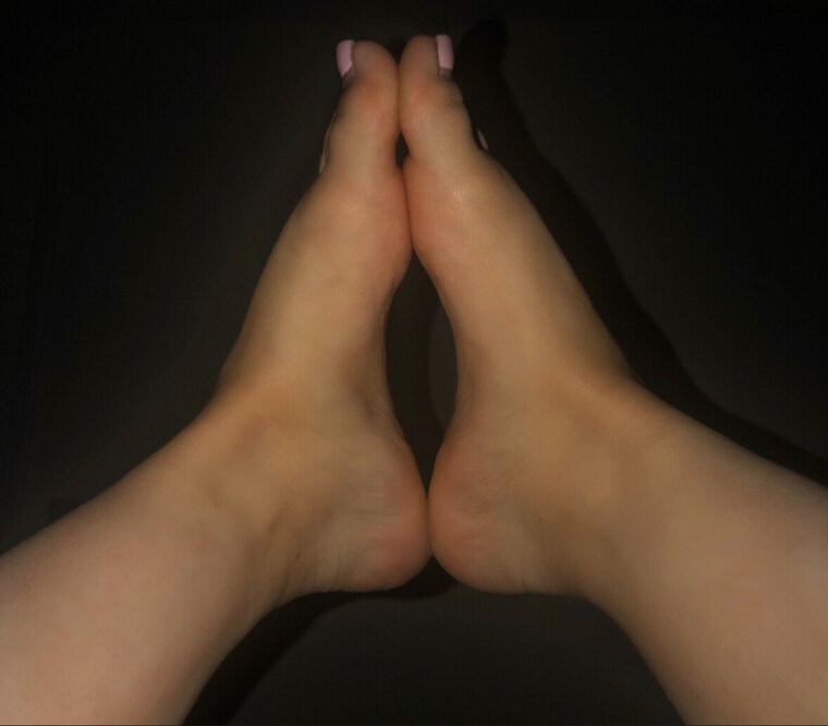 Felicity’s Feet cover image