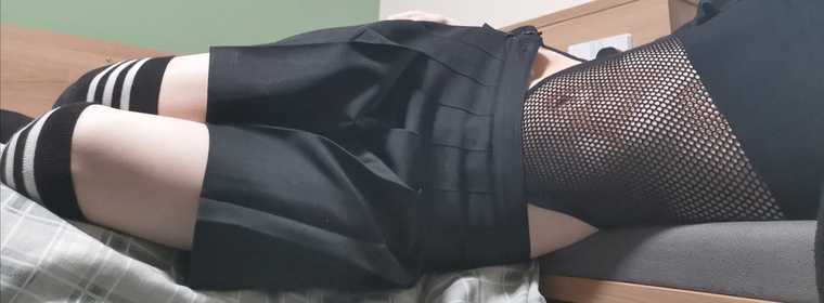 FemboyFoxxx cover image