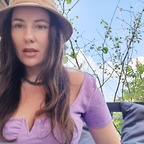Feminina avatar