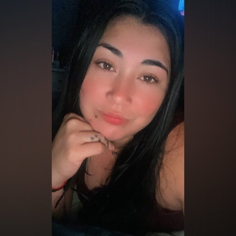 Brunette on fire 🔥 banner image