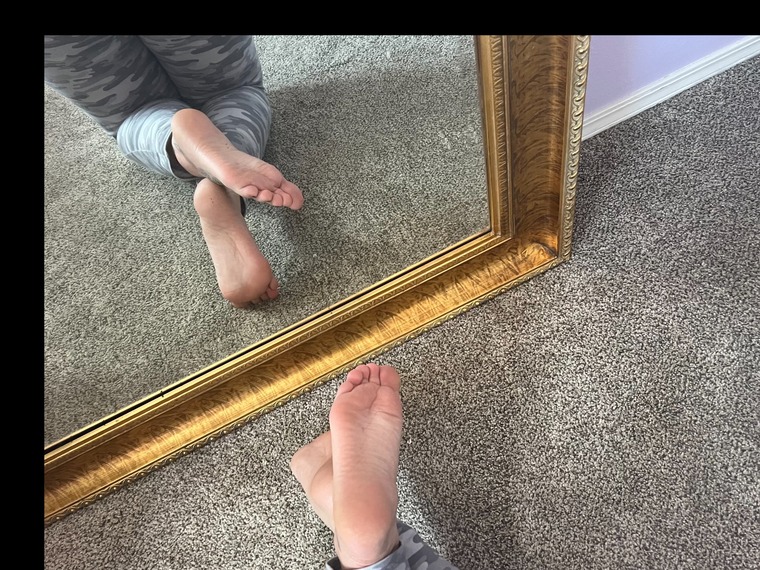 FineFrenchFeet cover image