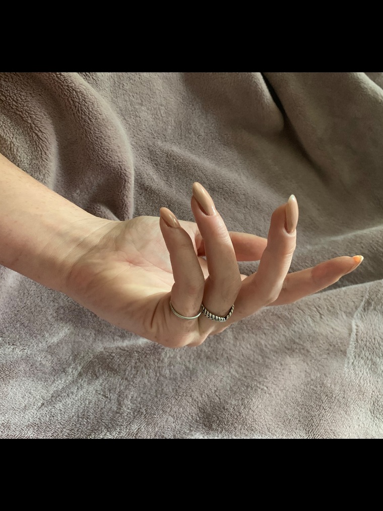 fingercracking_good cover image