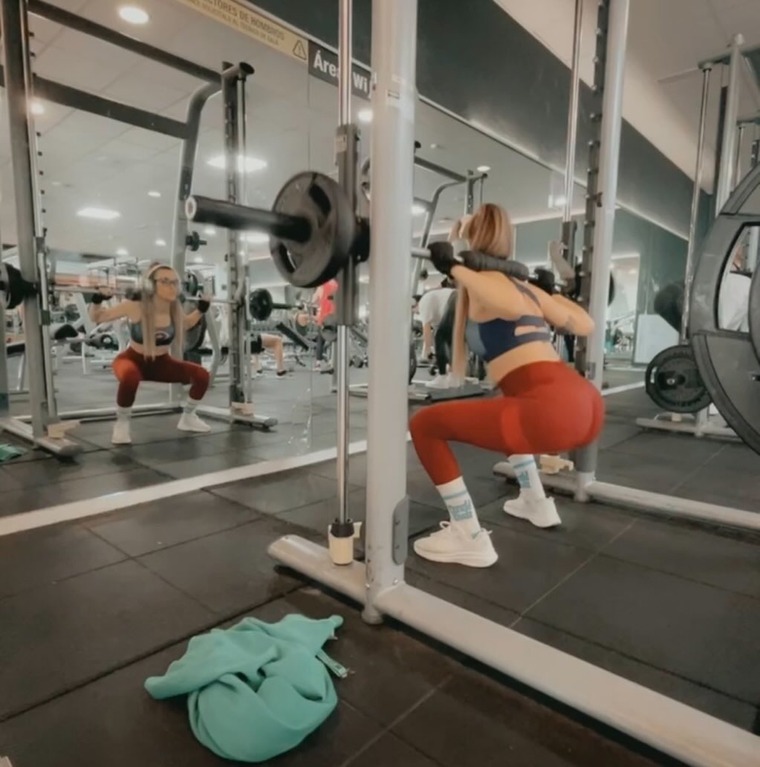 Fit Girl Naoko cover image
