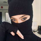 FLEUR NOIR avatar