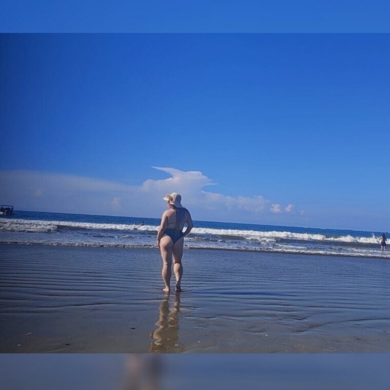 María ❤️🔥 cover image