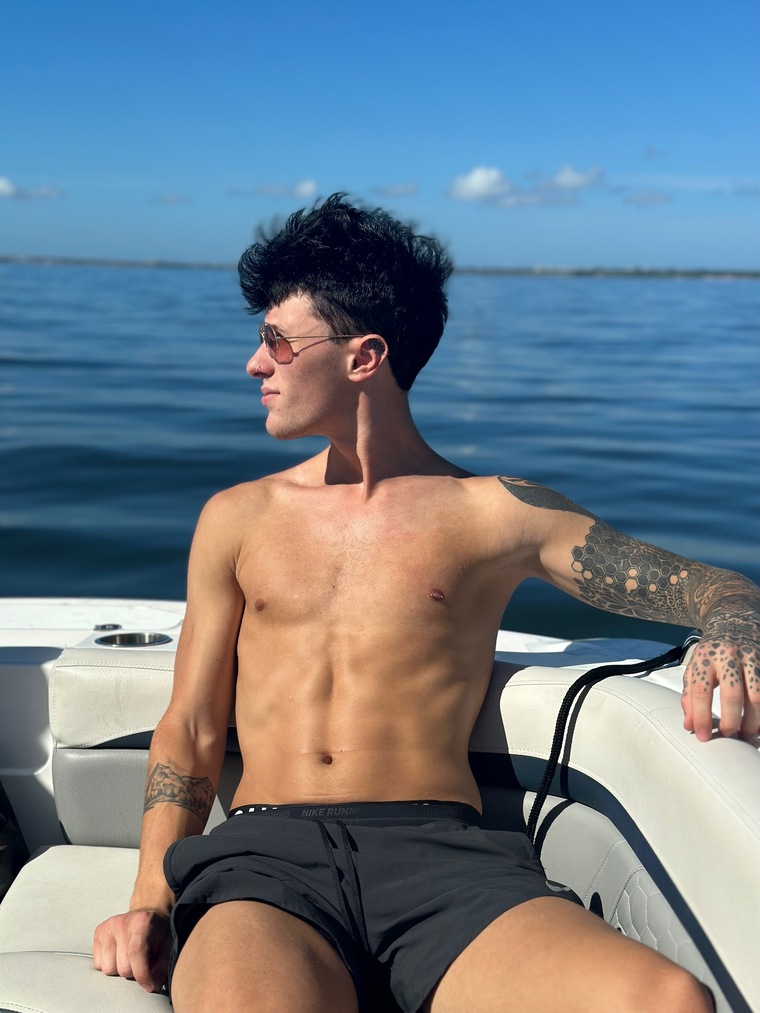 FloridaDreamBoy banner image
