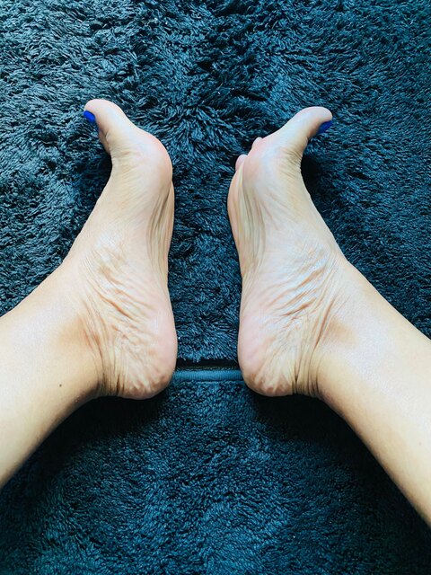 Footfetishtv01📺 cover image