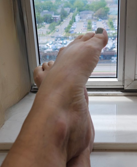 Miss Fancy Feet cover image