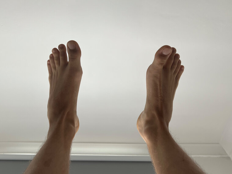 foot SKETCH βοΈπ¦Άπ» banner image