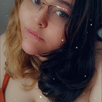 FoxGirlHarlow <3 avatar