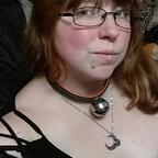 FoxyRedhead avatar