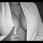 freakyblondes avatar