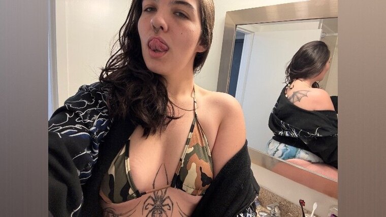 😈 Succubabe 😈 cover image