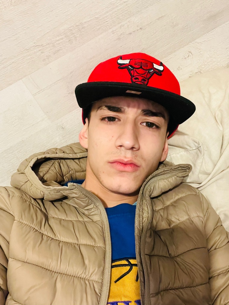Cristopher G. 🔞 [Free Of] cover image