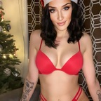 Selena 🍒 avatar