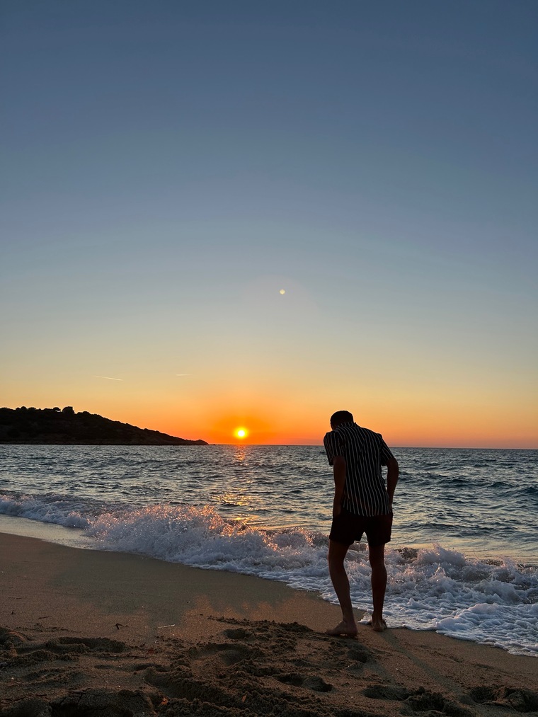 Frenchfeet cover image
