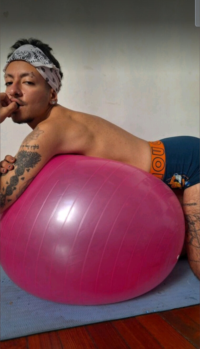 Elian Foxxx cover image