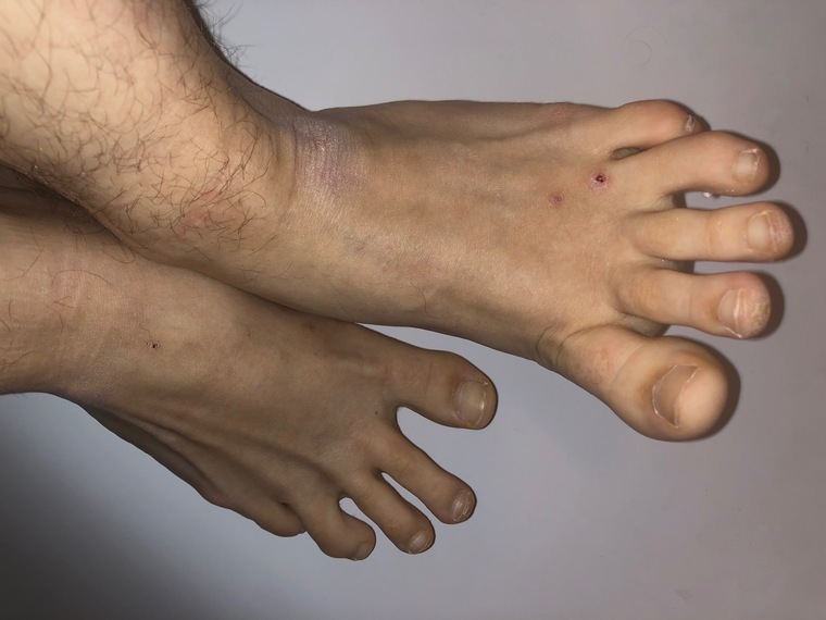 FuglyFeetFemDom cover image