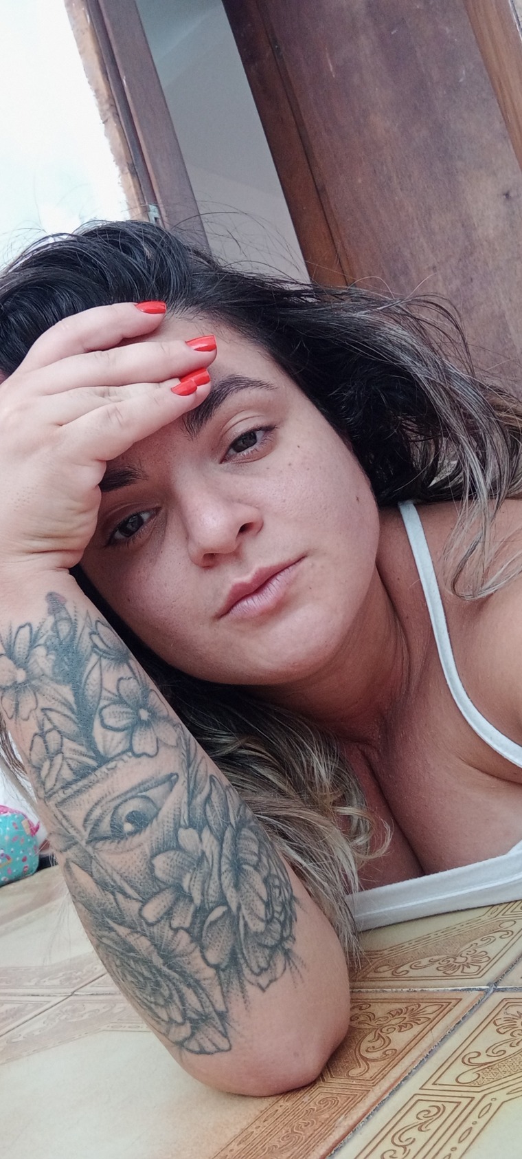 GABRIELA RODRIGUES DE CARVALHO cover image