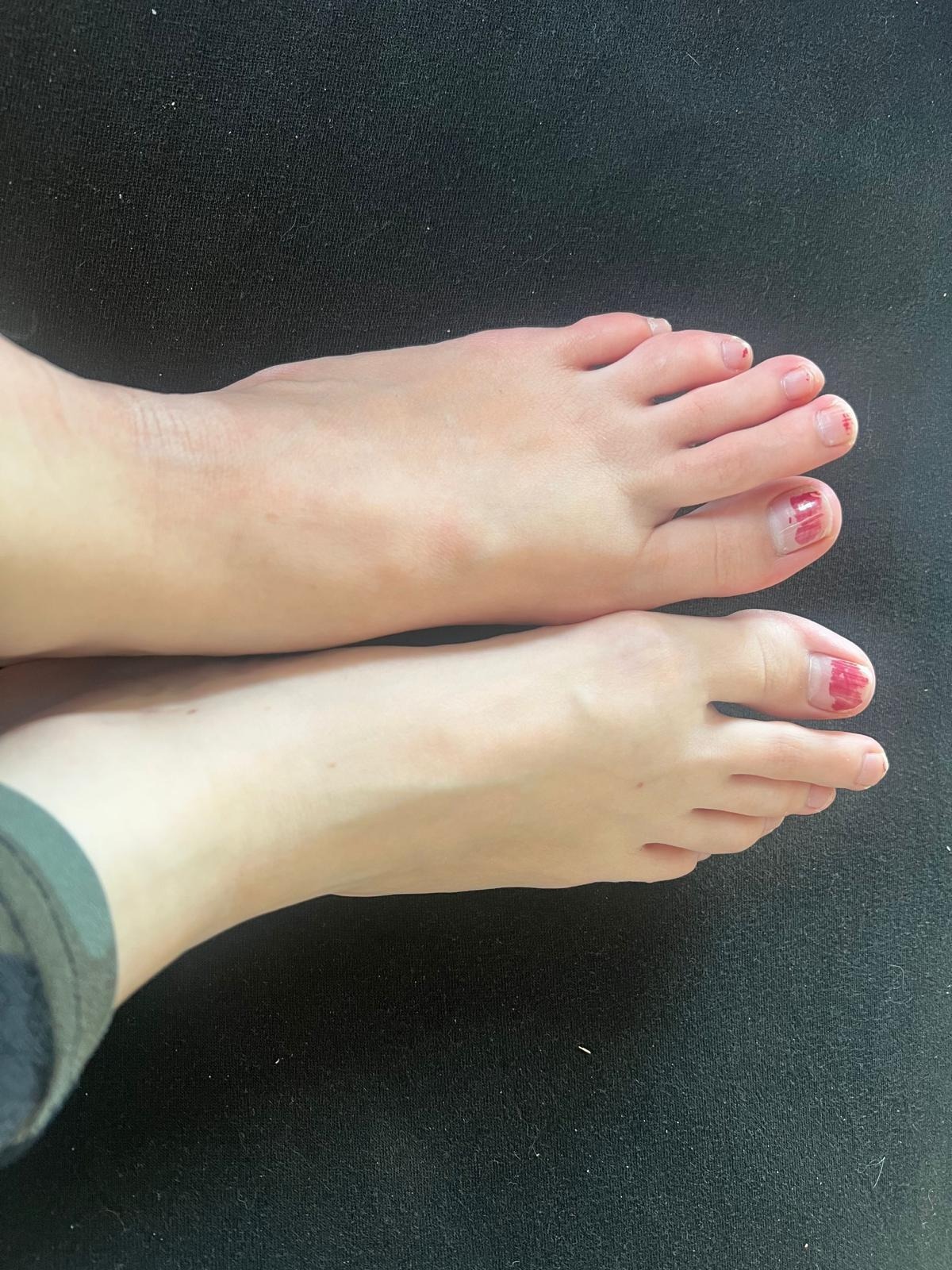 GagOnMyToes69 banner image