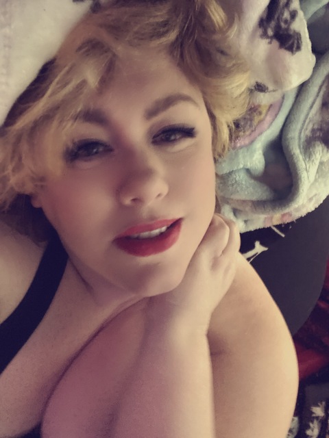 Geeky Pinup cover image