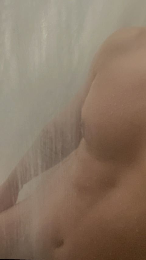 GENARO 🐷 cover image