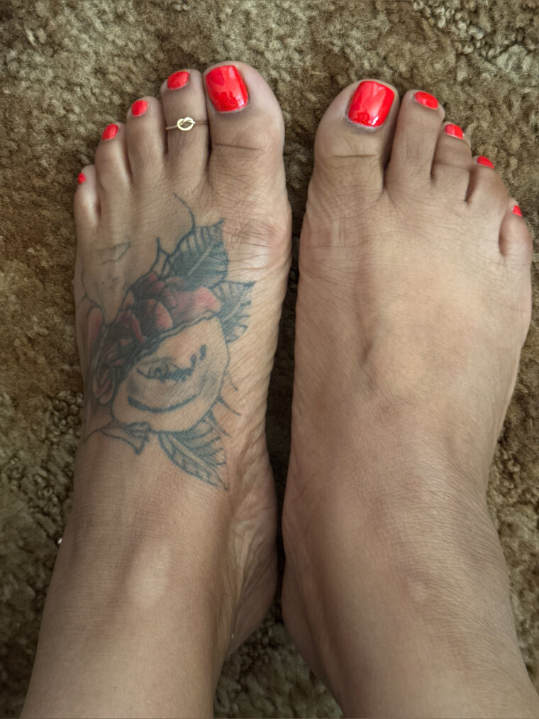 Pretty Feet banner image
