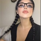 Miss Gia avatar