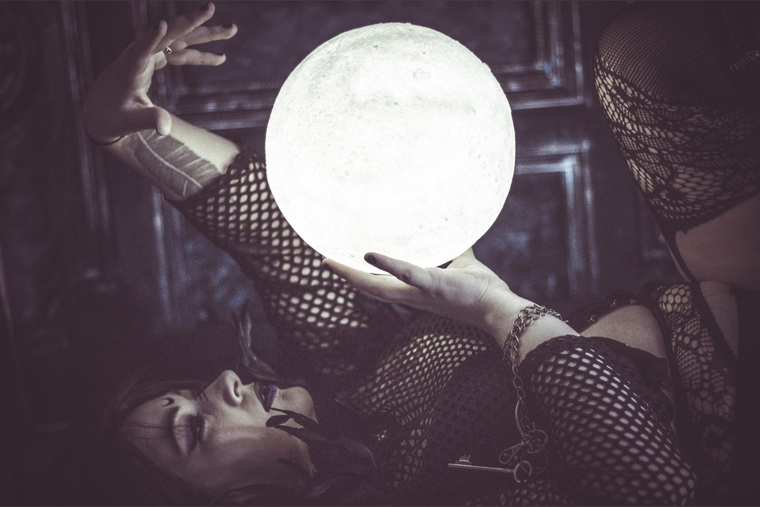 GTS Elizabeth Monroe (Gigantasurus) banner image