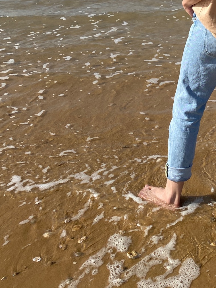 Gio Feet banner image