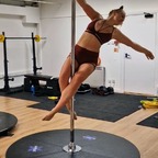 Pole with Kirstyn avatar