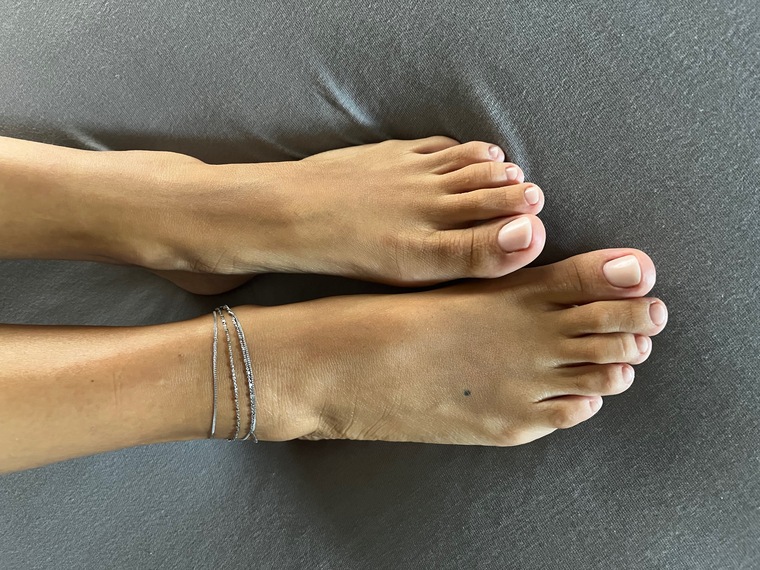 Glory Little Feet🦶🏻❤️‍🔥 cover image