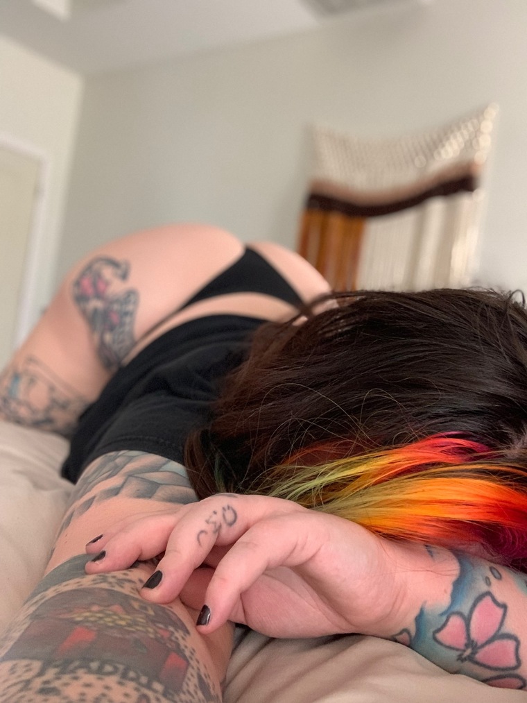 L banner image